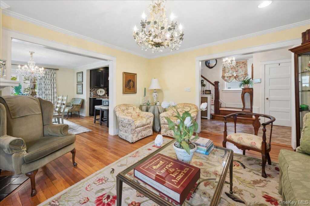 12 Clark Place, Rye, NY 10573 - Photo 8 of 24