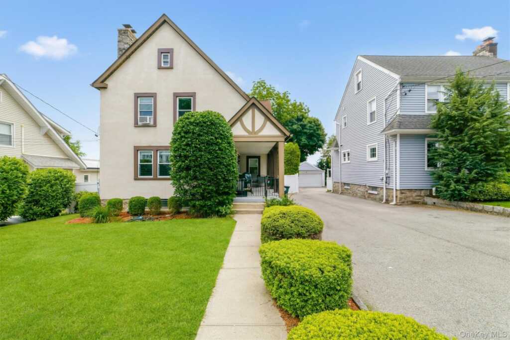 51 Clark Place, Rye, NY 10573