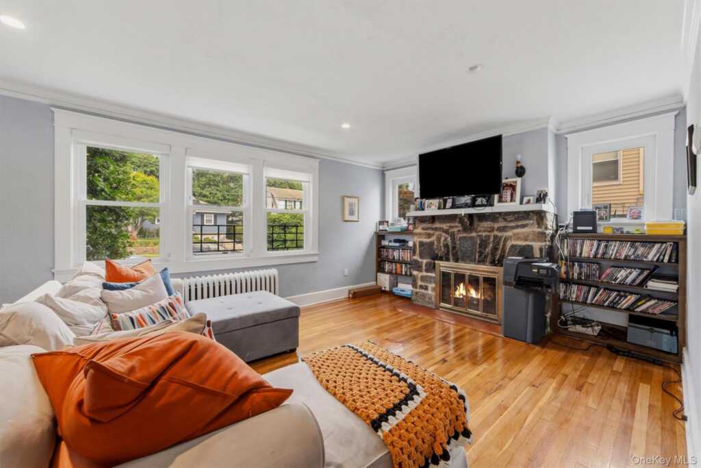 51 Clark Place, Rye, NY 10573 - Photo 12 of 50