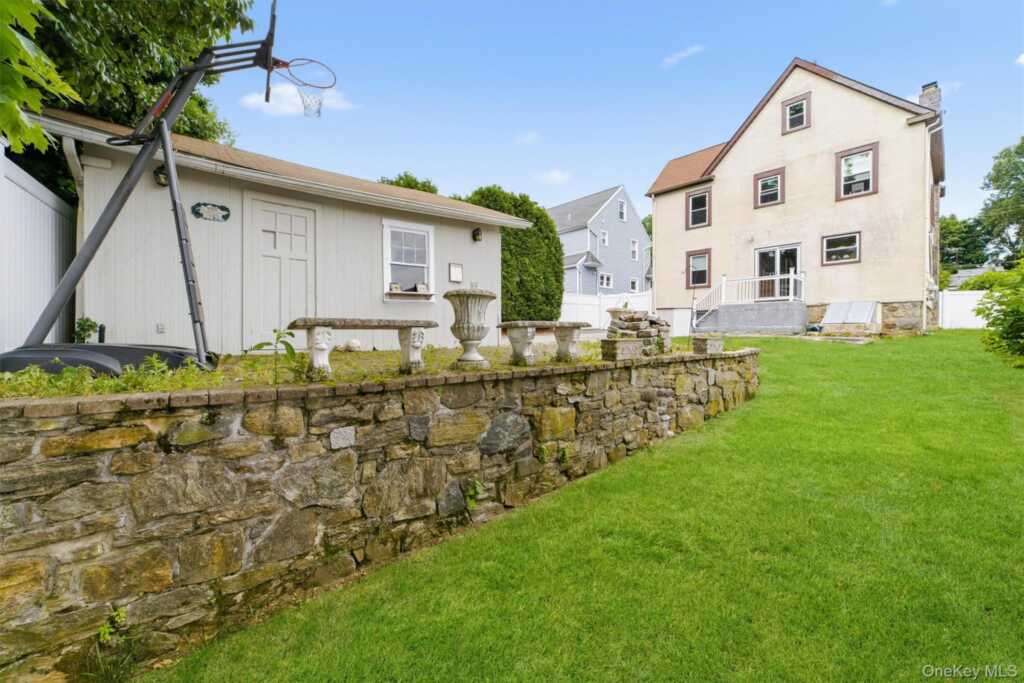 51 Clark Place, Rye, NY 10573 - Photo 44 of 50