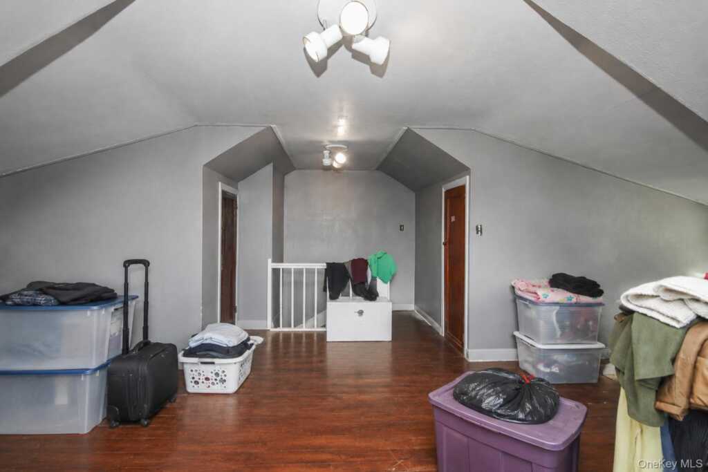 280 W Post Road, White Plains, NY 10606 - Photo 16 of 21