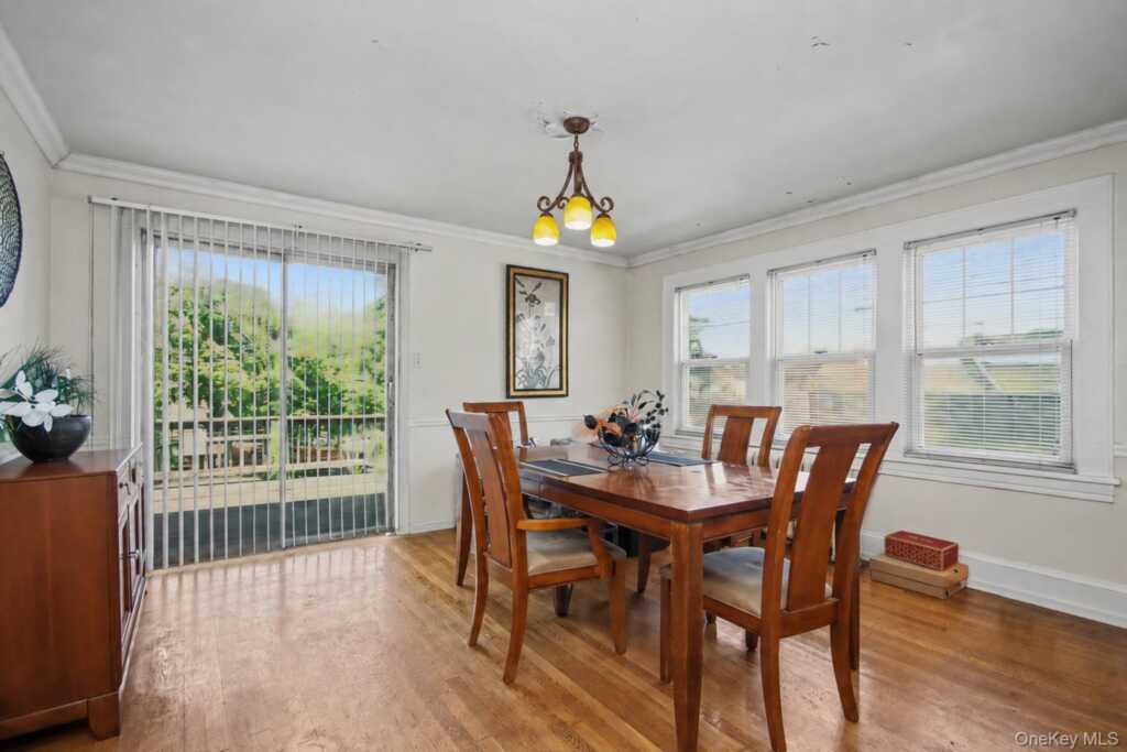 280 W Post Road, White Plains, NY 10606 - Photo 9 of 21