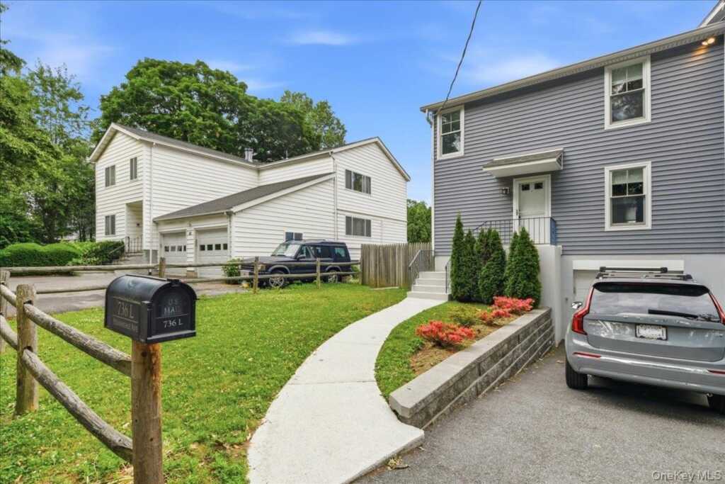 736 Pelhamdale Avenue, New Rochelle, NY 10801