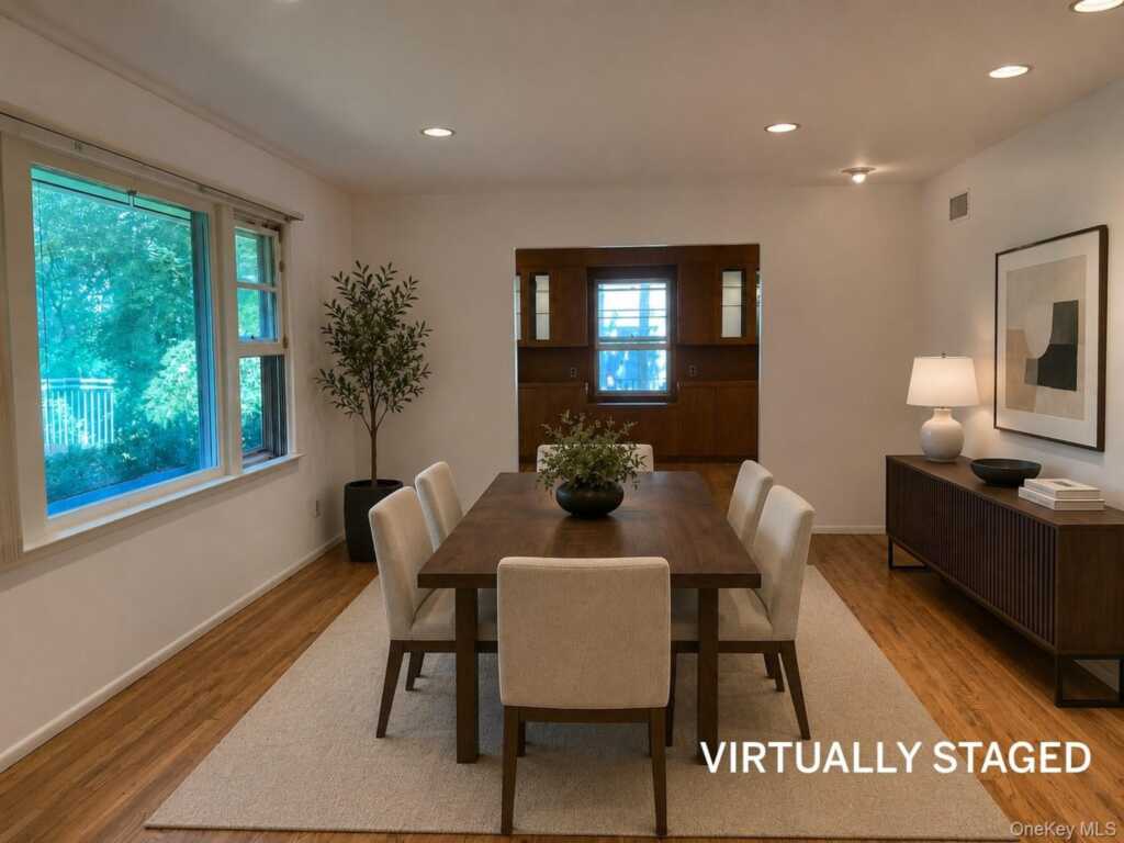 2 Livingston Road, New Rochelle, NY 10583 - Photo 3 of 20
