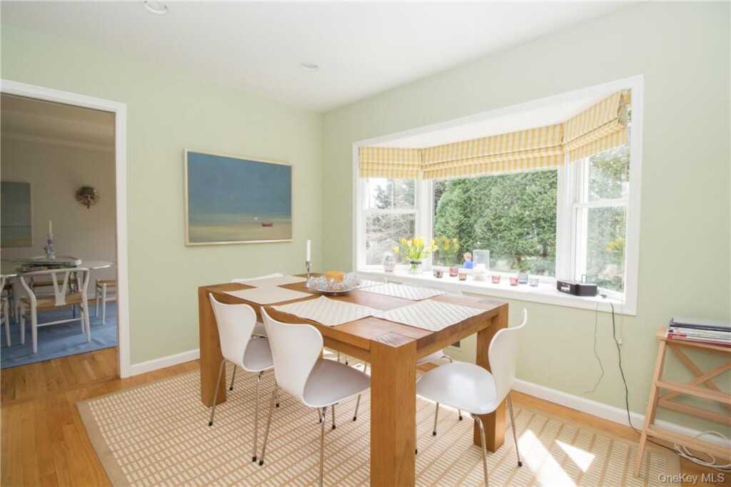 4 Dalphin Drive, Rye, NY 10580 - Photo 10 of 24