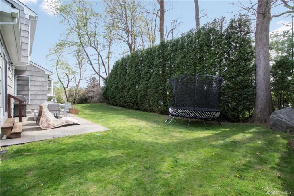 4 Dalphin Drive, Rye, NY 10580 - Photo 24 of 24