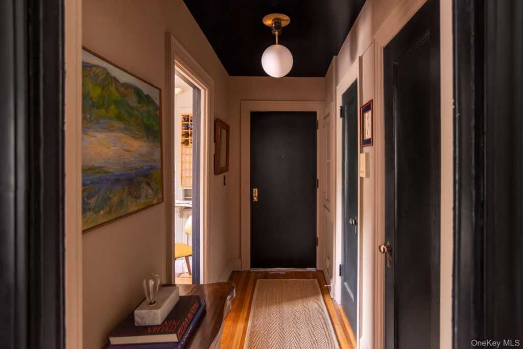 23 Old Mamaroneck Road, Unit #4C, White Plains, NY 10605 - Photo 6 of 10