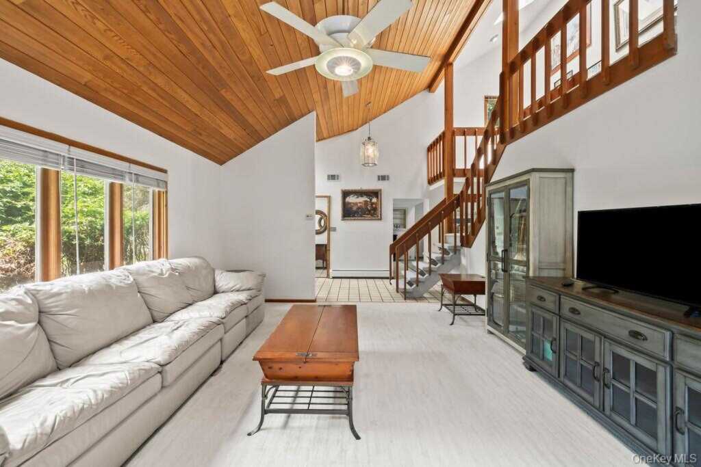 11 Buena Vista Road, Suffern, NY 10901 - Photo 14 of 46