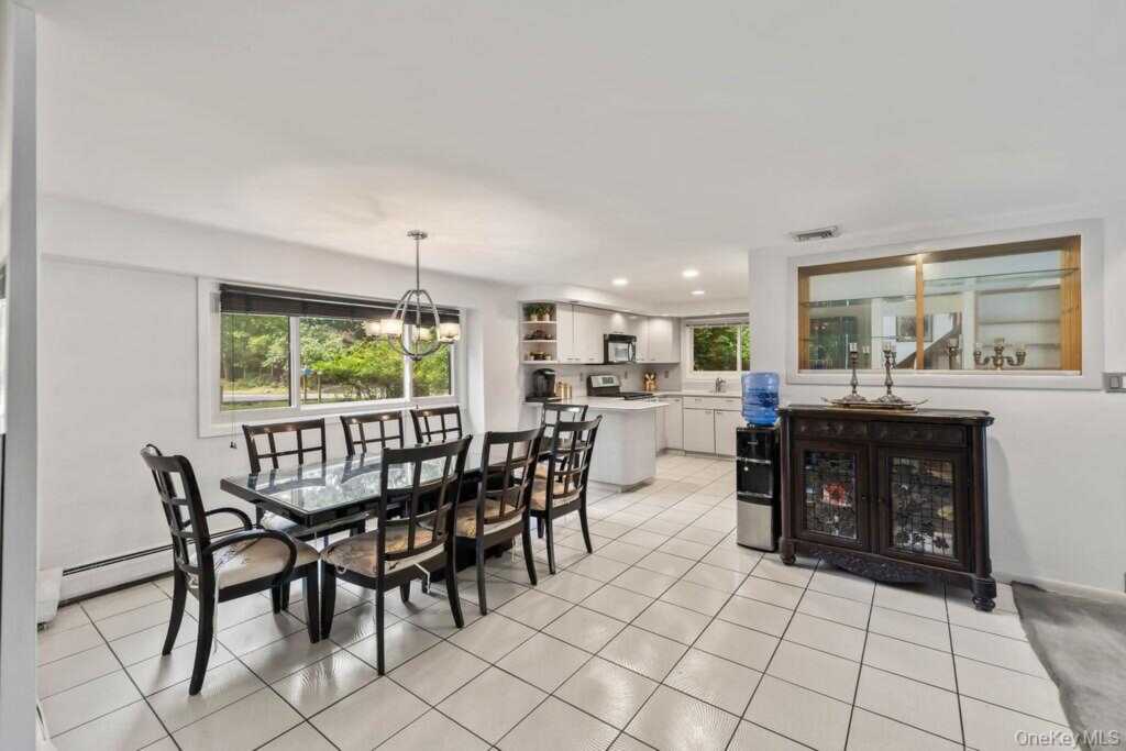 11 Buena Vista Road, Suffern, NY 10901 - Photo 19 of 46