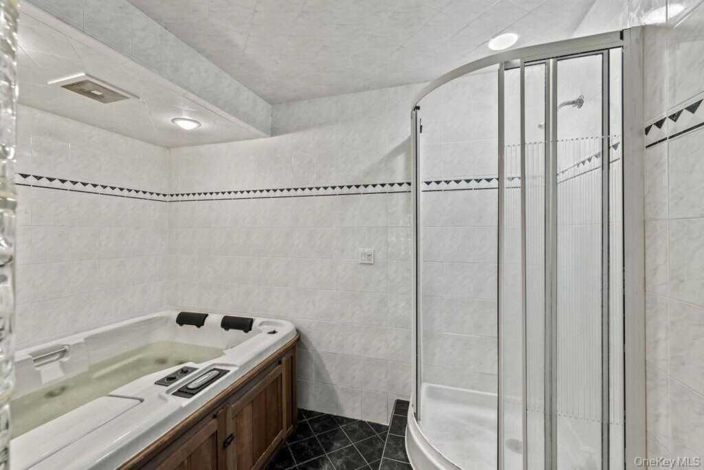 11 Buena Vista Road, Suffern, NY 10901 - Photo 26 of 46
