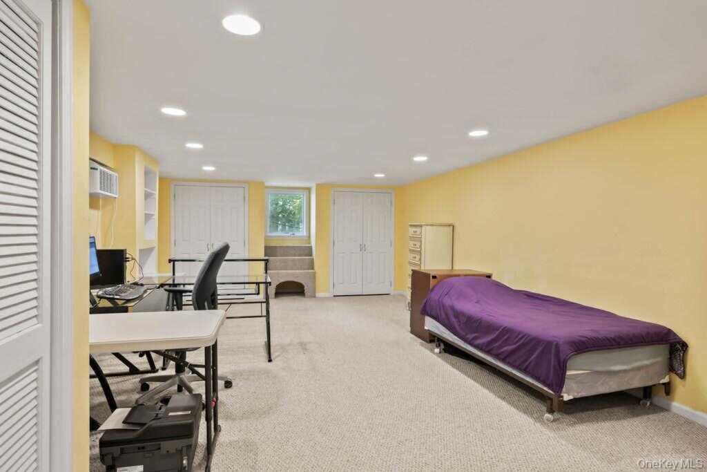 11 Buena Vista Road, Suffern, NY 10901 - Photo 37 of 46