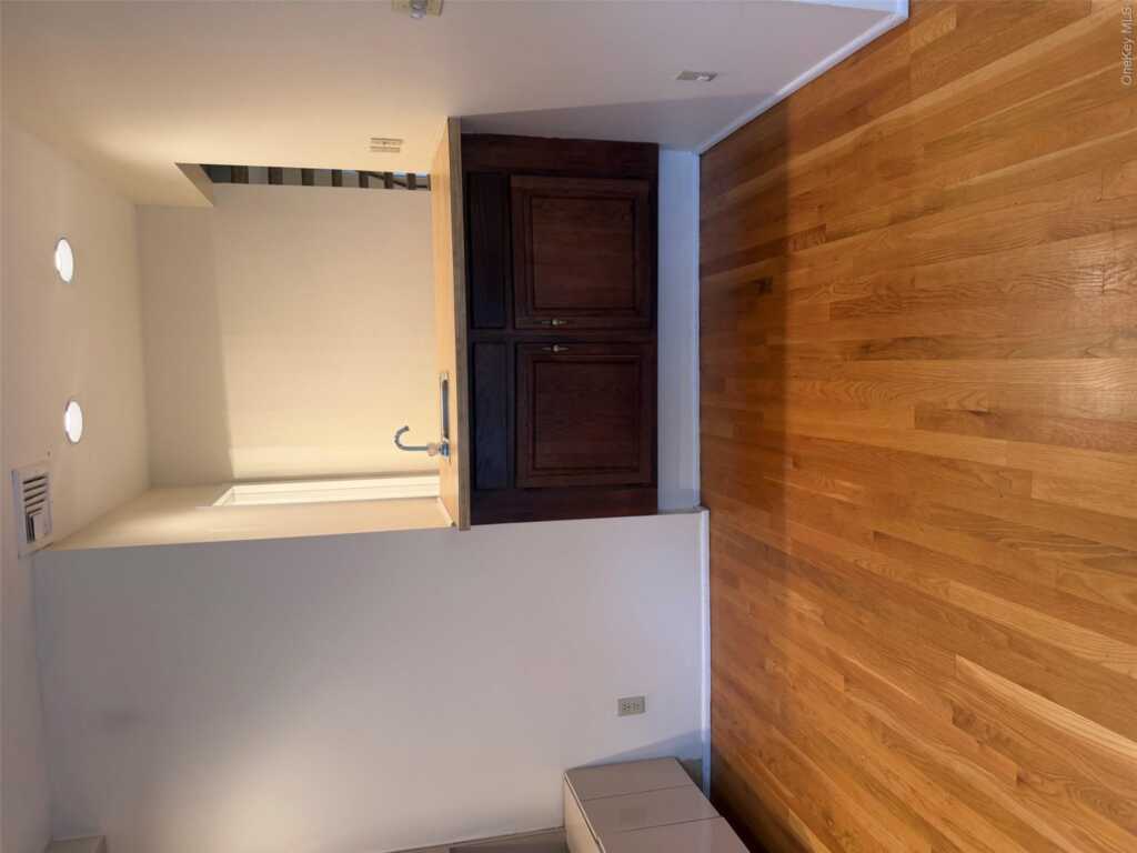 75 Greenway Close, Unit #75, Rye, NY 10573 - Photo 10 of 23