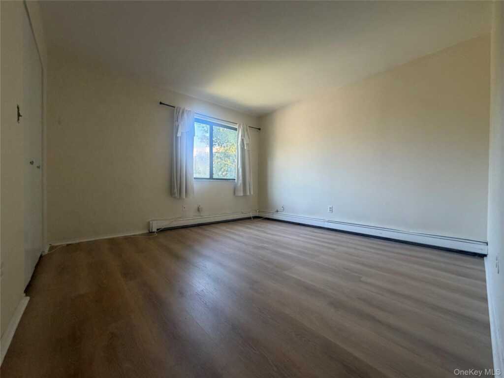 75 Greenway Close, Unit #75, Rye, NY 10573 - Photo 35 of 36