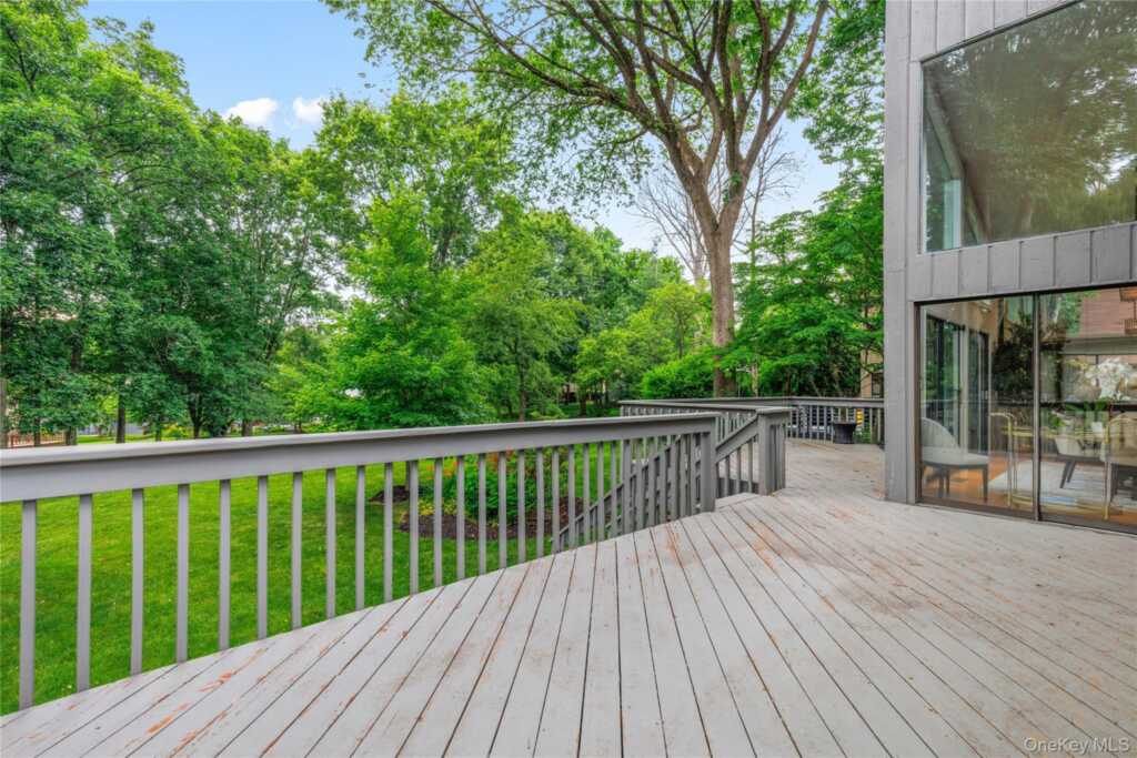 52 Talcott Road, Rye, NY 10573 - Photo 29 of 38