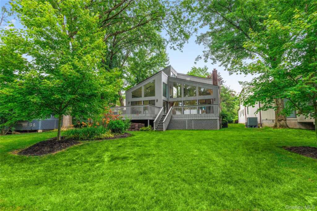 52 Talcott Road, Rye, NY 10573 - Photo 32 of 38