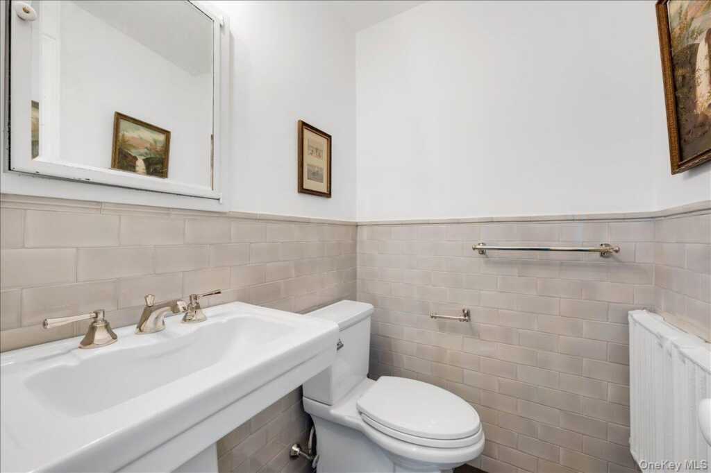 322 N Broadway, Nyack, NY 10960 - Photo 20 of 37