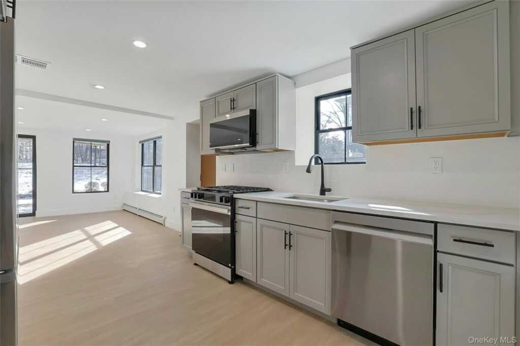229 Piermont Avenue, Unit #B12, Piermont, NY 10968 - Photo 18 of 38