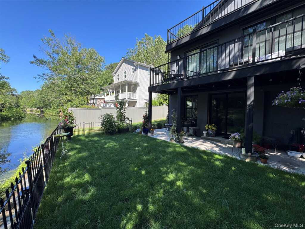 229 Piermont Avenue, Unit #B12, Piermont, NY 10968 - Photo 3 of 38