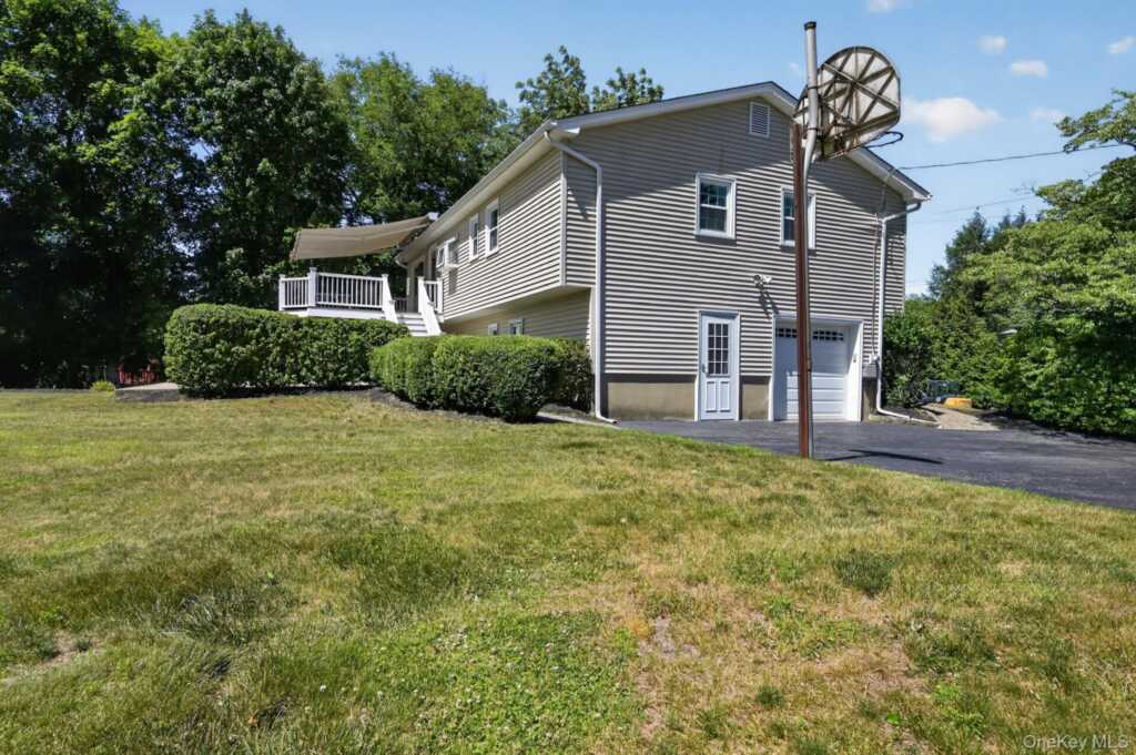 1 Scher Drive, New City, NY 10956 - Photo 35 of 37