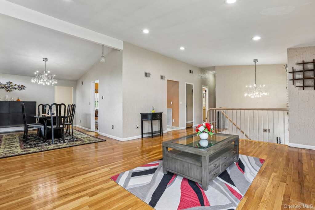 18 Pippen Place, New City, NY 10956 - Photo 10 of 50