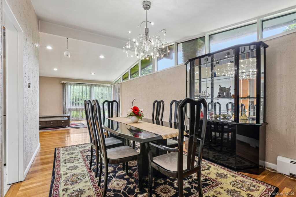 18 Pippen Place, New City, NY 10956 - Photo 12 of 50