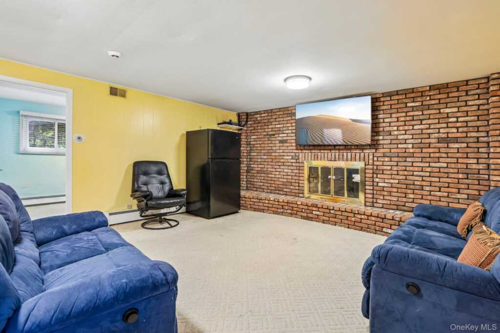 18 Pippen Place, New City, NY 10956 - Photo 38 of 50