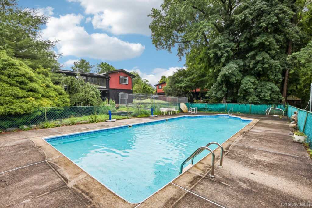 18 Pippen Place, New City, NY 10956 - Photo 43 of 50