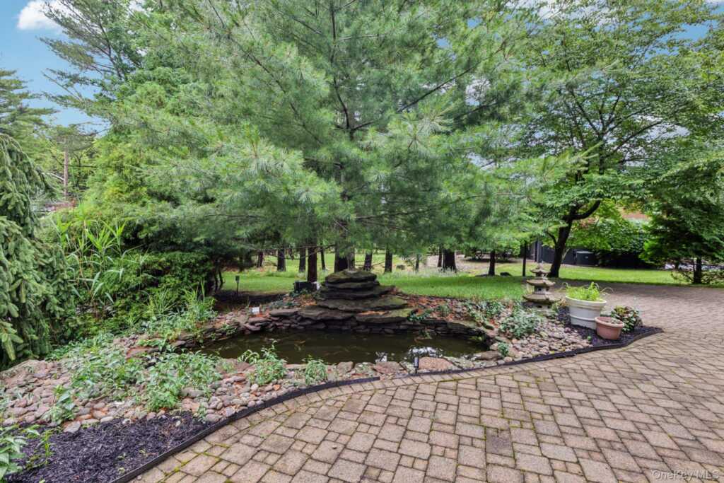 18 Pippen Place, New City, NY 10956 - Photo 47 of 50
