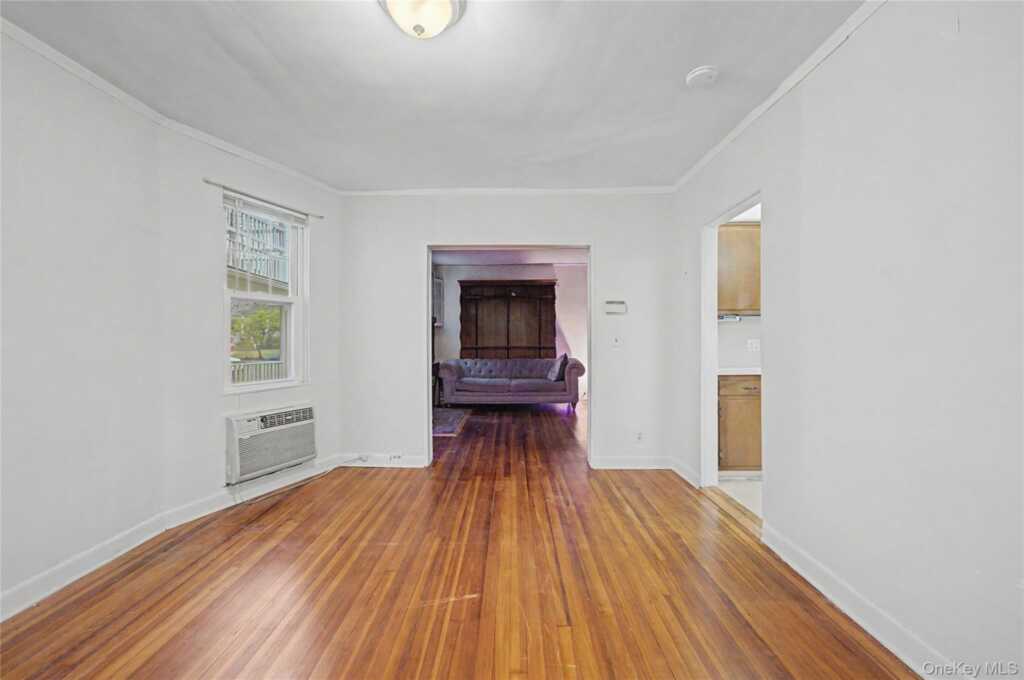 40 Dewey Avenue, New Rochelle, NY 10801 - Photo 7 of 17
