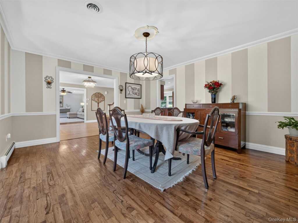7 Gregory Street, New City, NY 10956 - Photo 10 of 40