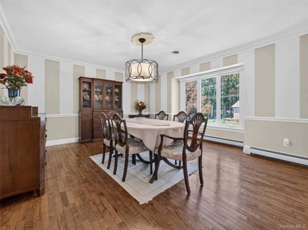 7 Gregory Street, New City, NY 10956 - Photo 8 of 40