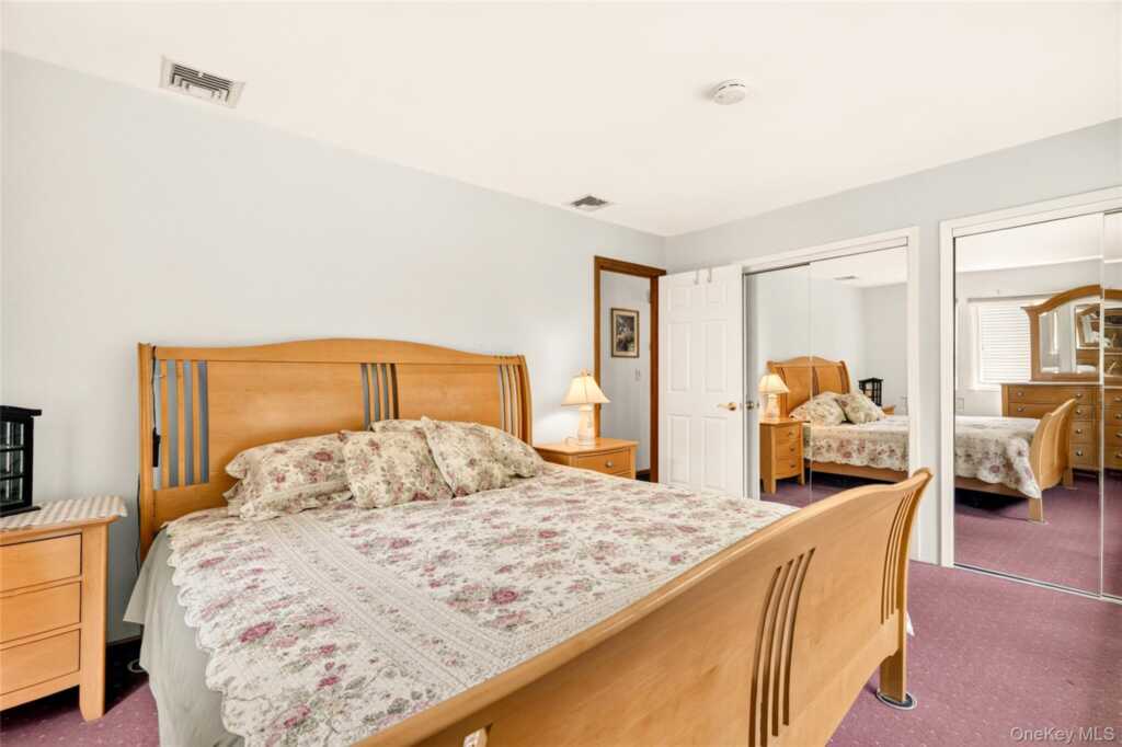 10 Lighthouse Court, Stony Point, NY 10986 - Photo 26 of 48