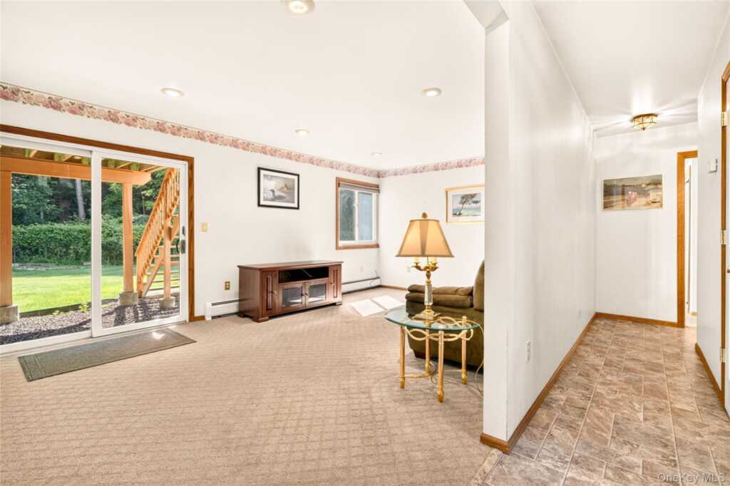 10 Lighthouse Court, Stony Point, NY 10986 - Photo 34 of 48