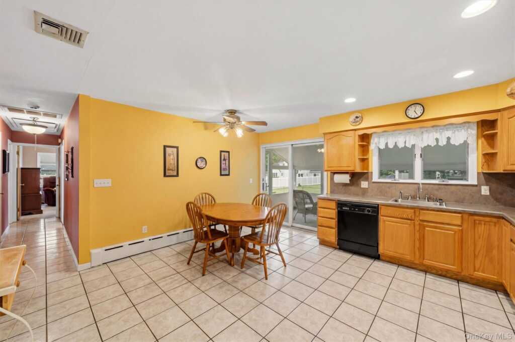 20 E Main Street, Stony Point, NY 10980 - Photo 12 of 47