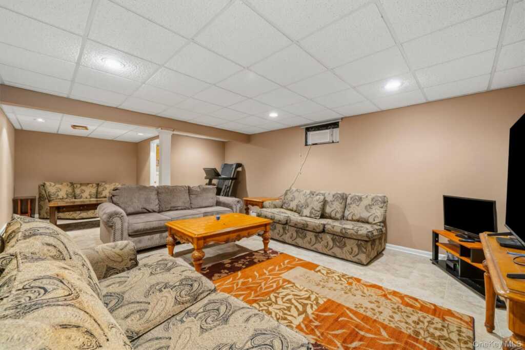 20 E Main Street, Stony Point, NY 10980 - Photo 24 of 47