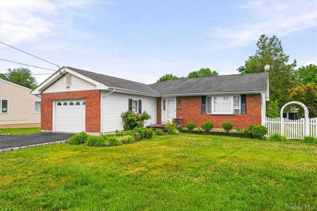 20 E Main Street, Stony Point, NY 10980 - Photo 3 of 47