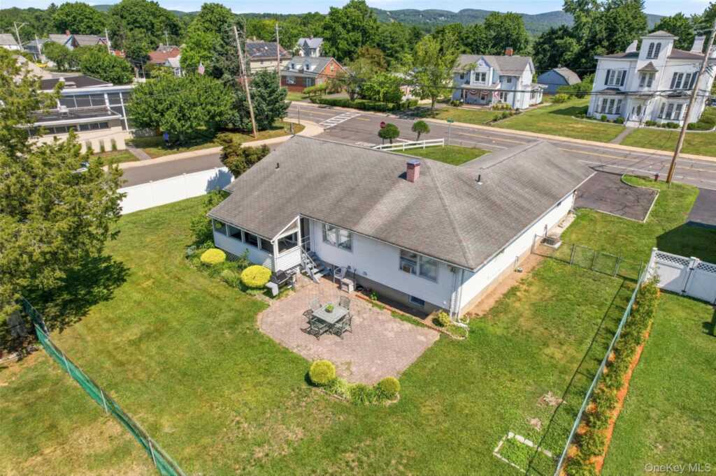 20 E Main Street, Stony Point, NY 10980 - Photo 42 of 47