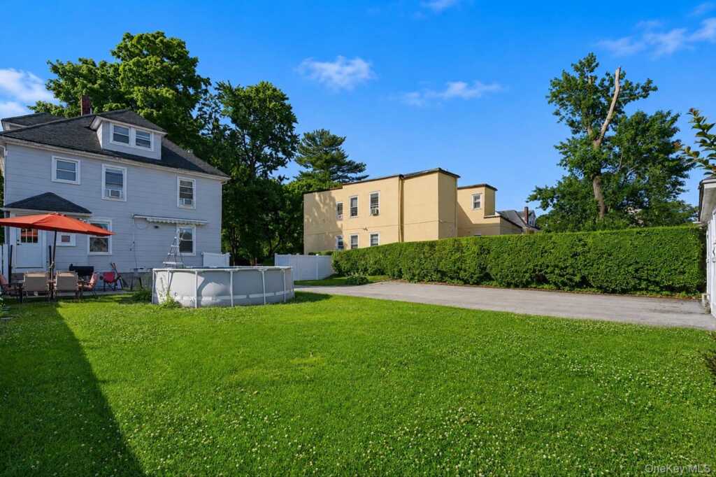 29 Saint Joseph Street, New Rochelle, NY 10805 - Photo 22 of 35