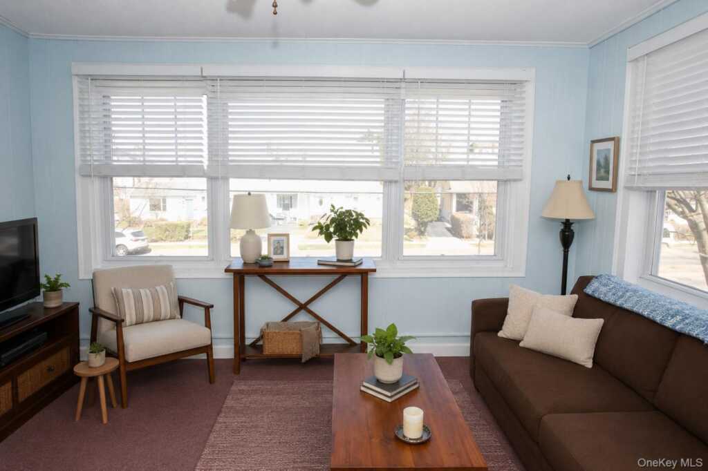 68 Stephenson Boulevard, New Rochelle, NY 10801 - Photo 13 of 14
