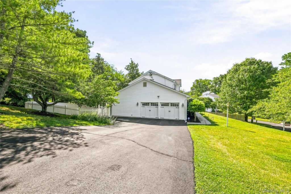 2 Sloane Court, Stony Point, NY 10980 - Photo 33 of 35