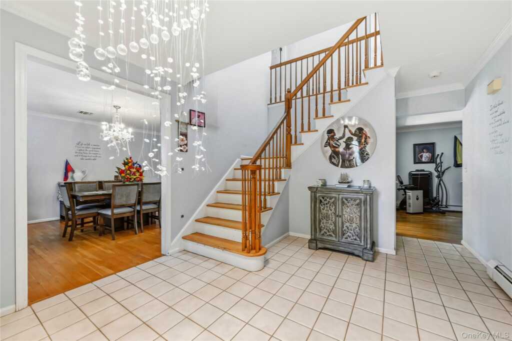 2 Sloane Court, Stony Point, NY 10980 - Photo 4 of 35