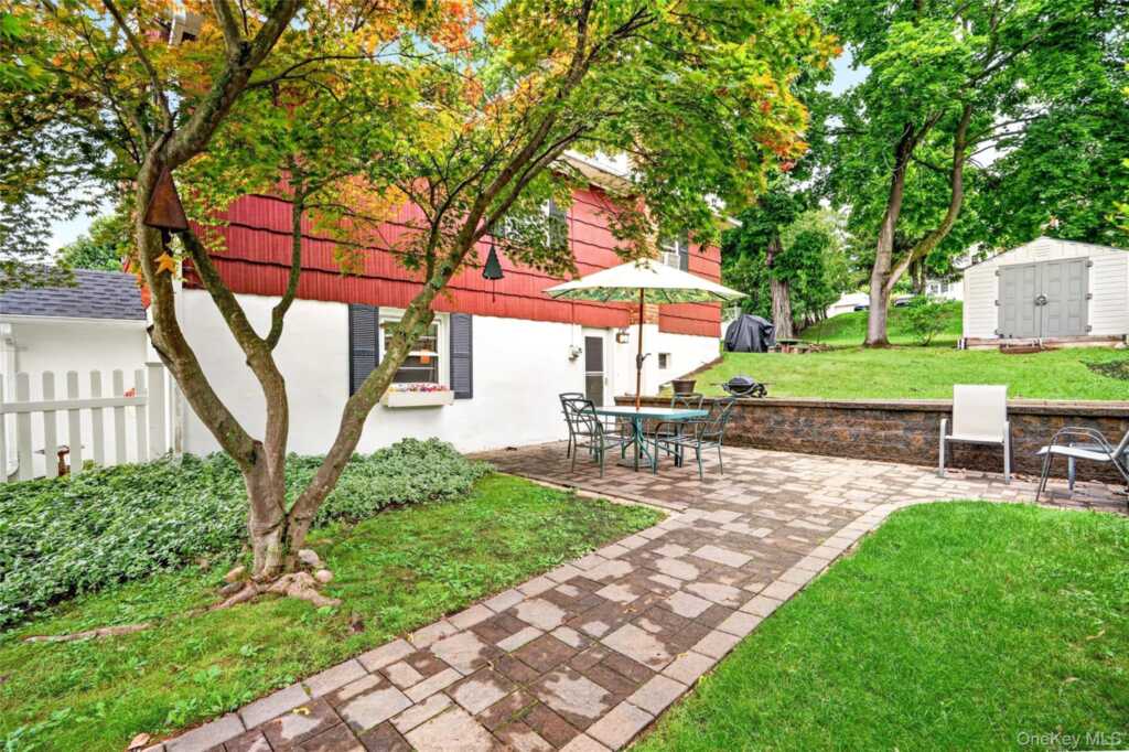 404 Tompkins Avenue, Nyack, NY 10960 - Photo 29 of 33