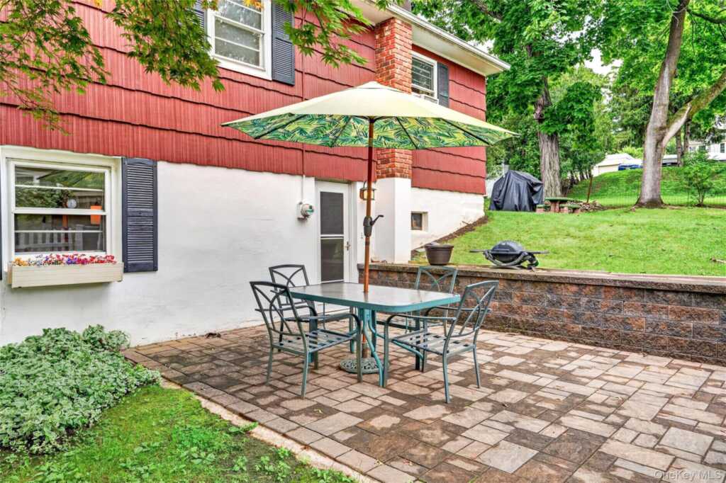 404 Tompkins Avenue, Nyack, NY 10960 - Photo 30 of 33