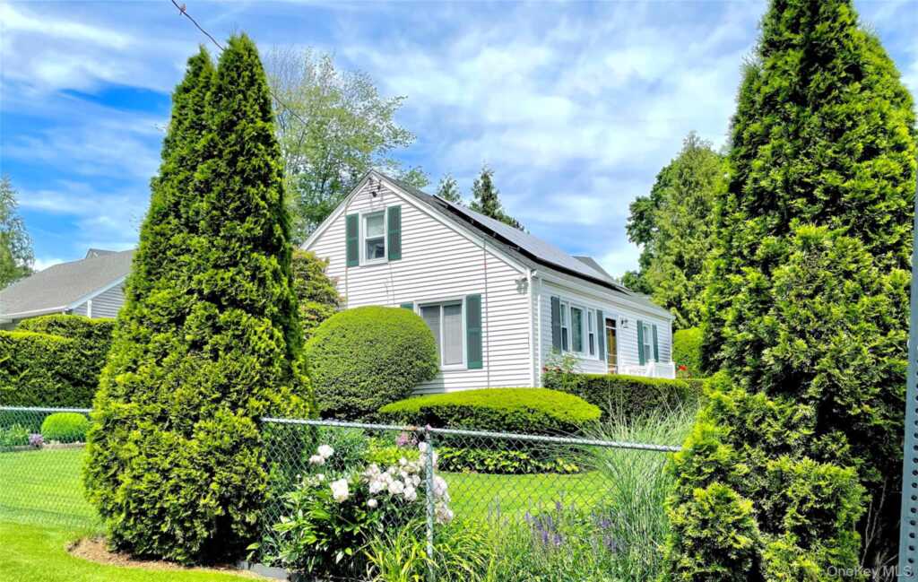 11 Brook Road, Rye, NY 10573