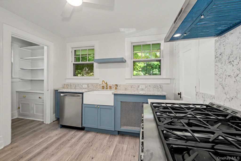 53 Cortlandt Avenue, New Rochelle, NY 10801 - Photo 12 of 33