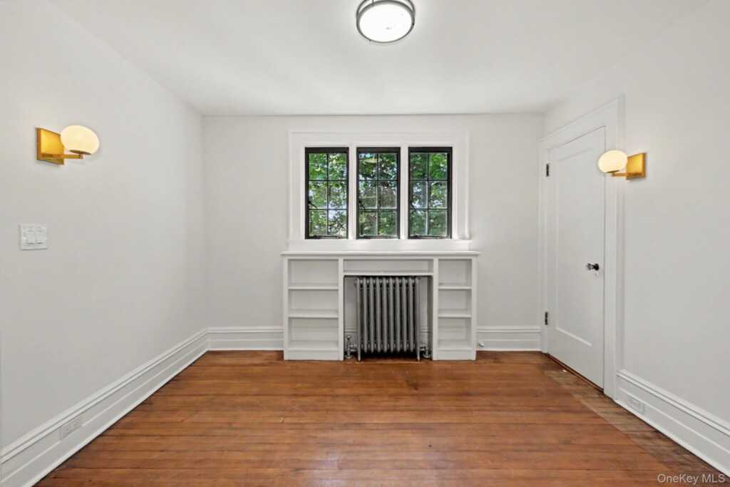 53 Cortlandt Avenue, New Rochelle, NY 10801 - Photo 26 of 33