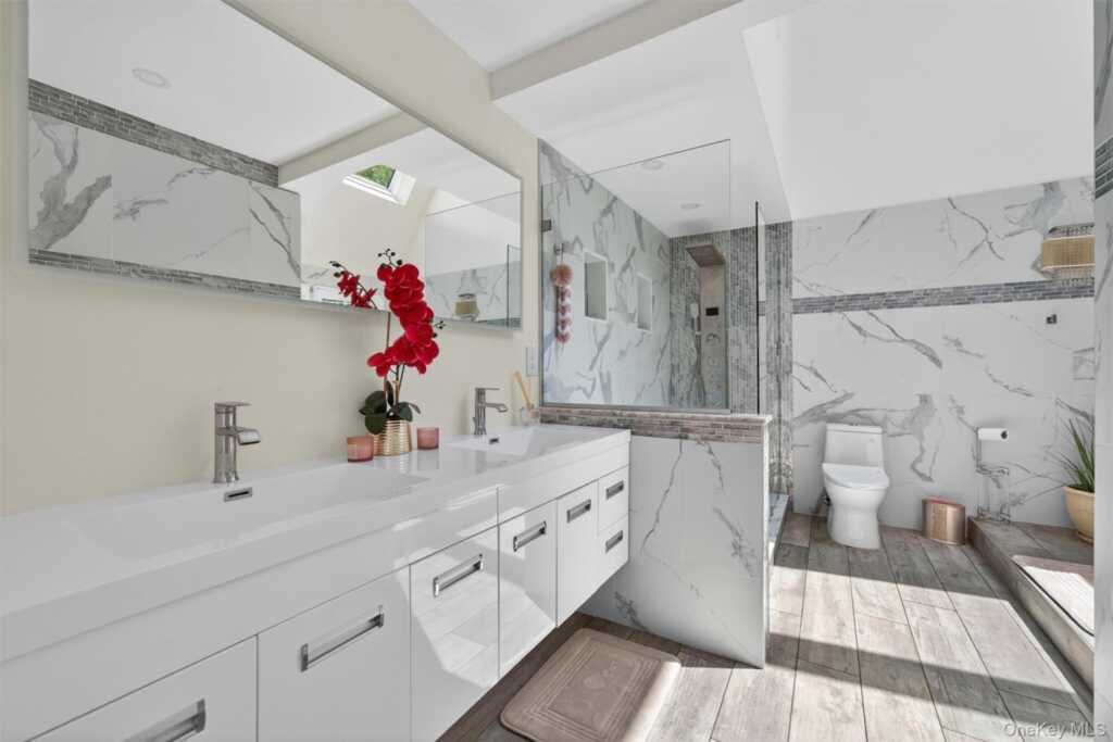 194 S Mountain Road, New City, NY 10956 - Photo 25 of 50