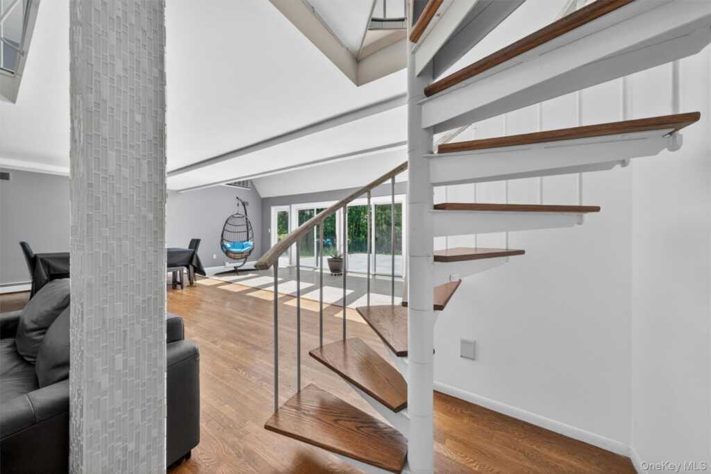 194 S Mountain Road, New City, NY 10956 - Photo 36 of 50