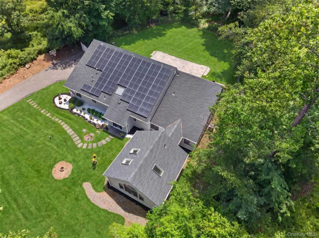 194 S Mountain Road, New City, NY 10956 - Photo 48 of 50