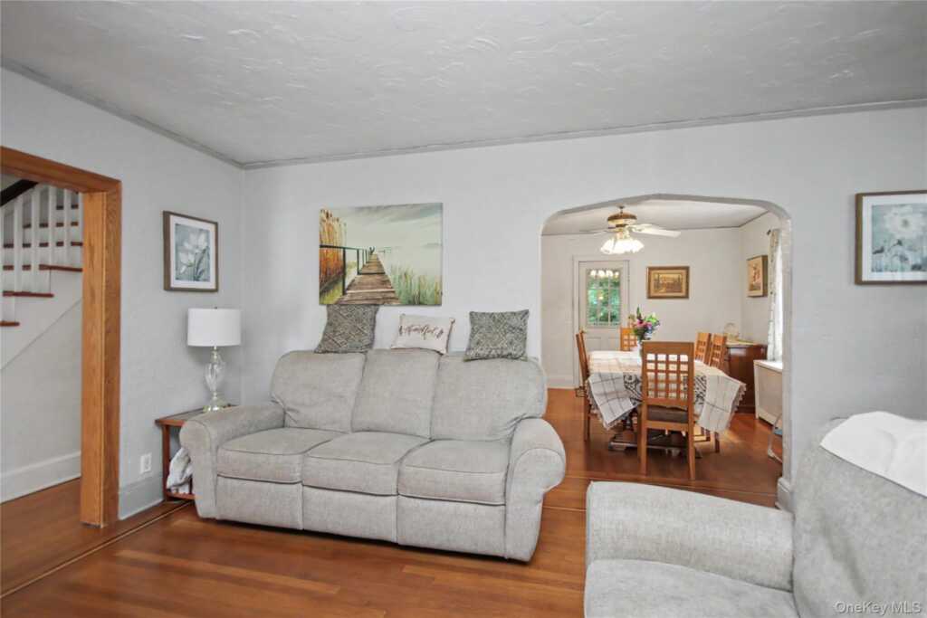 31 Brookdale Avenue, White Plains, NY 10603 - Photo 19 of 44